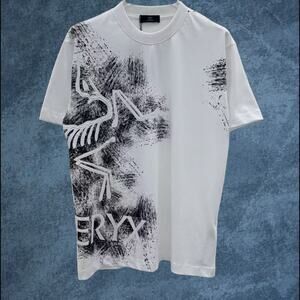 Arc'teryx Men's White Printed Short-Sleeve Shirt